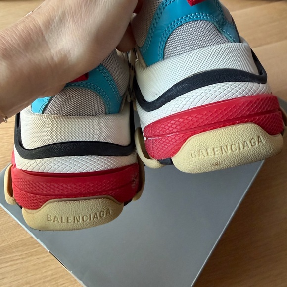 Balenciaga sneakers - Picture 7 of 9